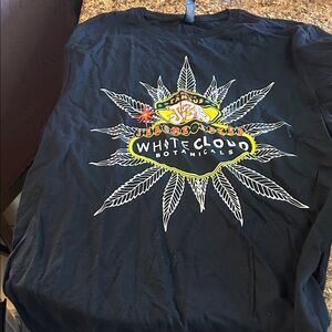 white cloud Black Graphic T-Shirt NEW